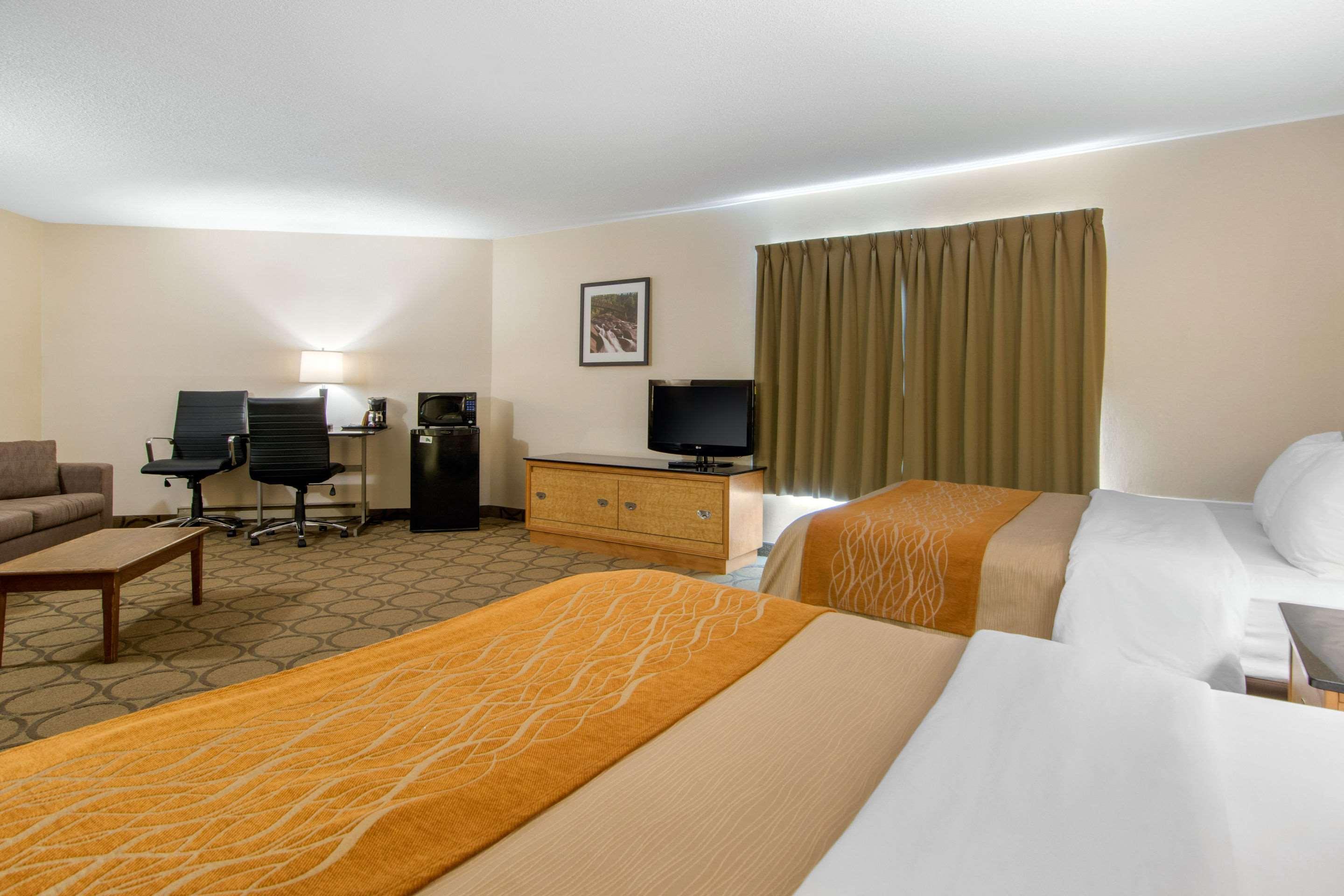 Comfort Inn Sudbury Esterno foto