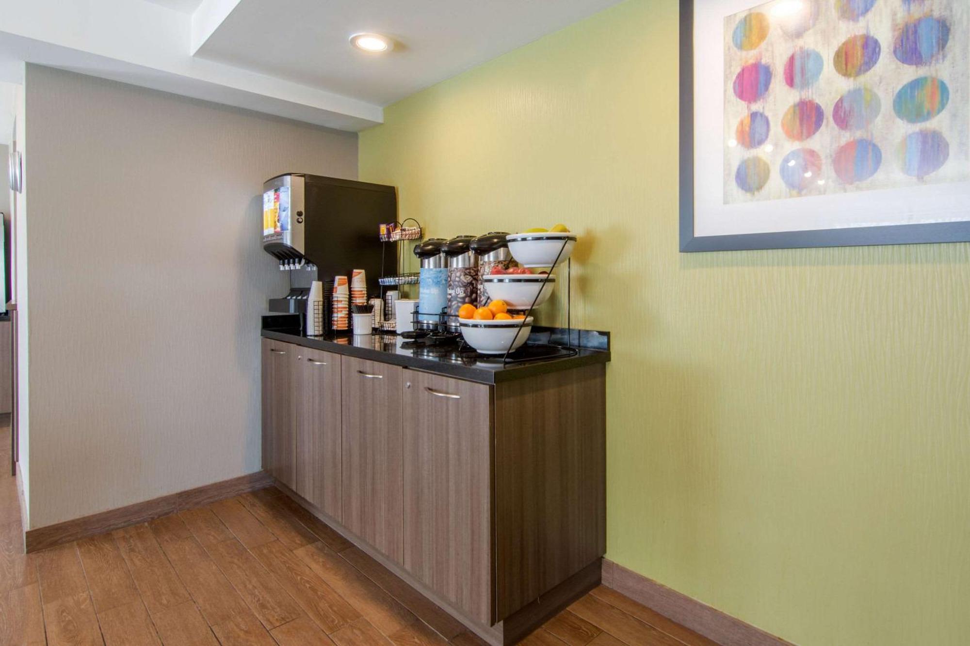 Comfort Inn Sudbury Esterno foto