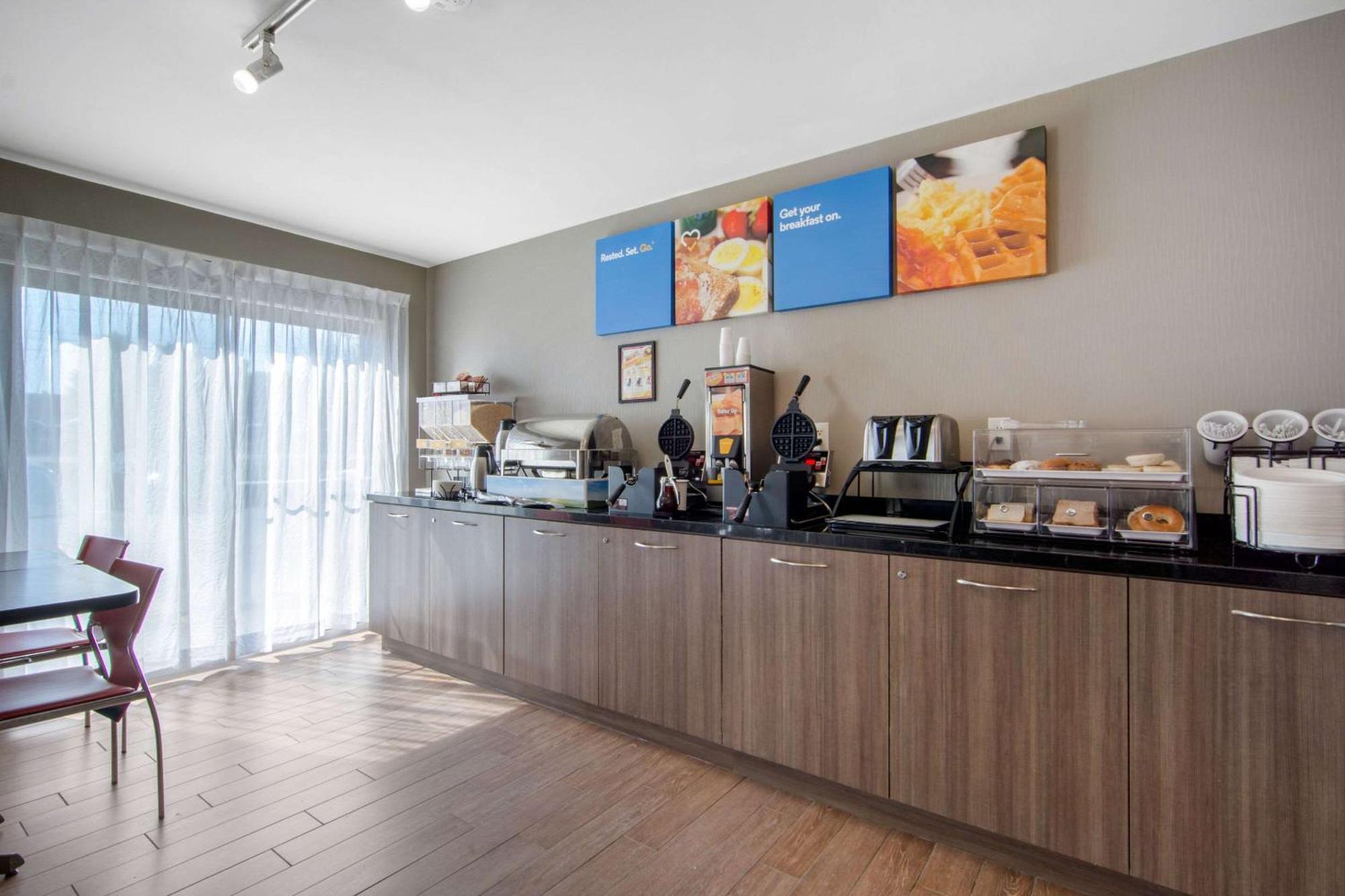 Comfort Inn Sudbury Esterno foto
